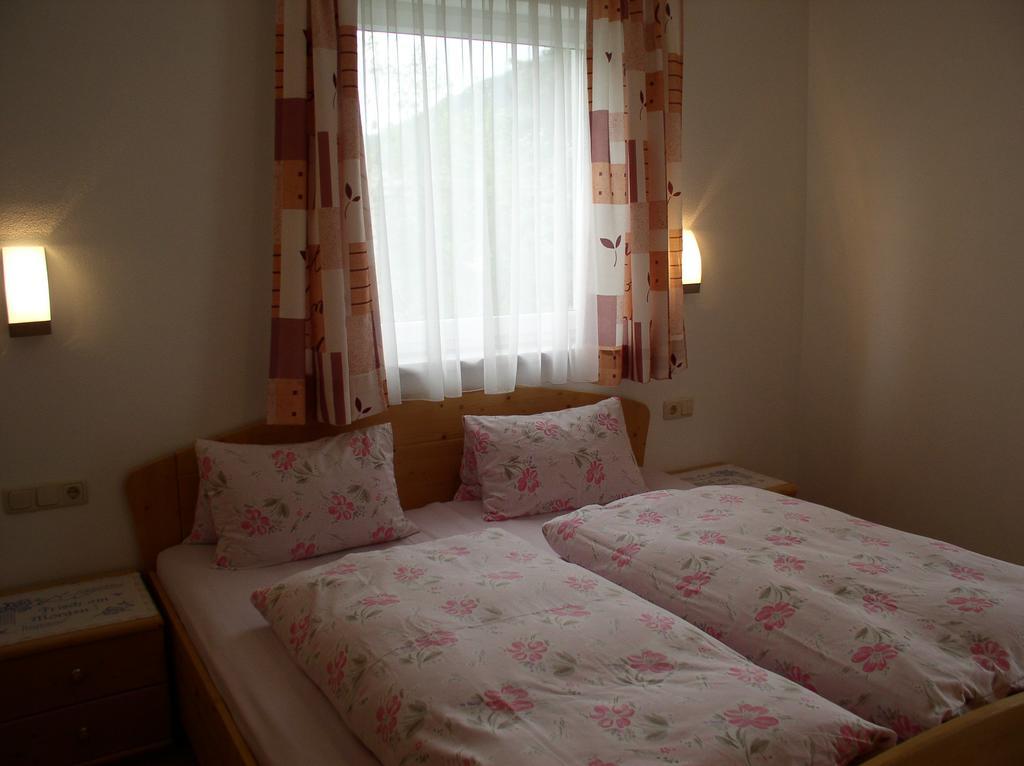 Haus Waldfriede Apartman Pertisau Kültér fotó